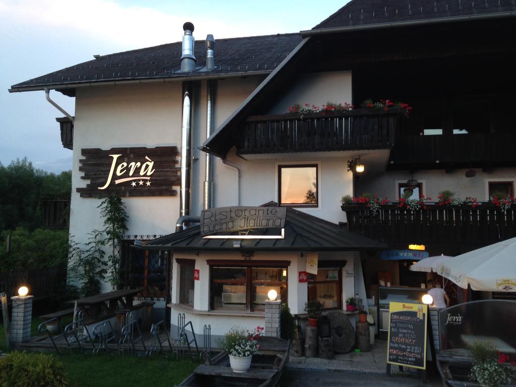 Jera Am Furtnerteich Hotel-Ristorante&Relax Мариахоф Экстерьер фото